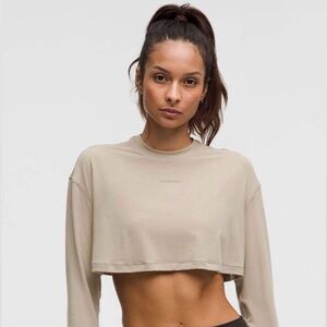 Lululemon NWT Cropped long-sleeve shirt size 4 oak